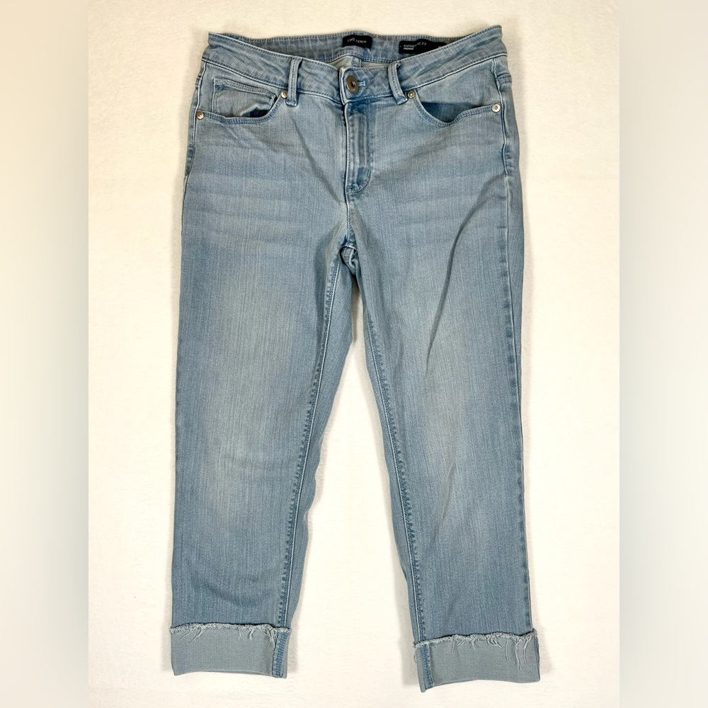 J. JILL Denim Women’s Authentic Fit Cropped Cuff Light Wash Capris Jeans Size 8P